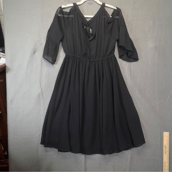 Torrid 0 large Black Chiffon Cold Shoulder Skater Dress - Picture 8 of 15